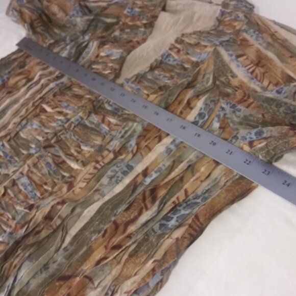 Chico's women's size 2 (L) multicolored short sleeve cardigan - Picture 9 of 13